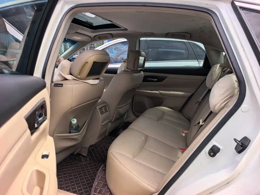 Nissan Teana — миниатюра 9