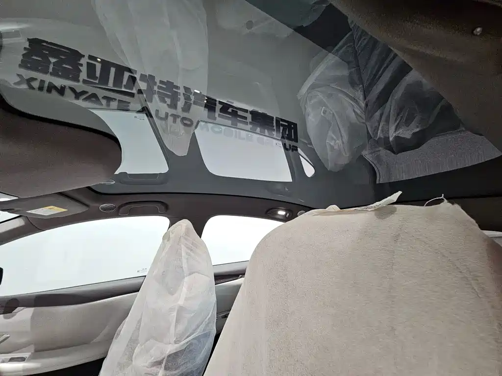 Changan Deepal DARK BLUE L07