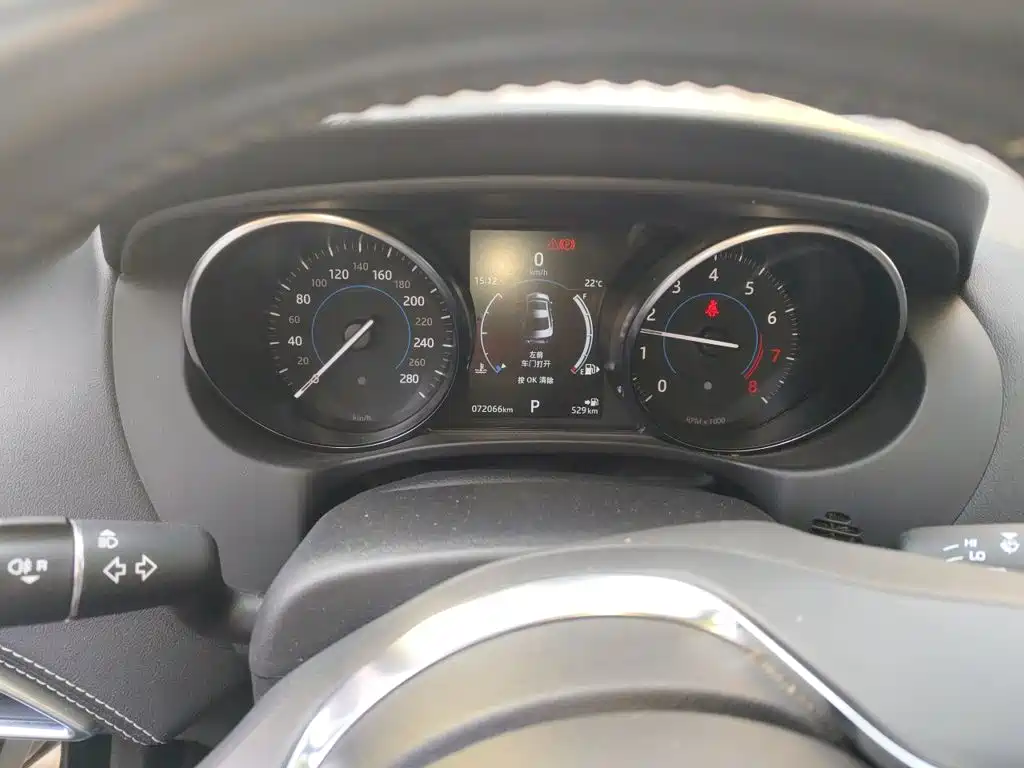 Jaguar XE — миниатюра 7