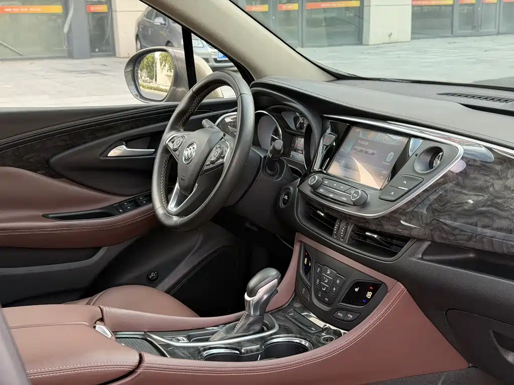 Buick Envision Plus — миниатюра 10