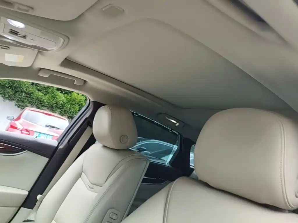 Cadillac XTS 2015 28T Luxury