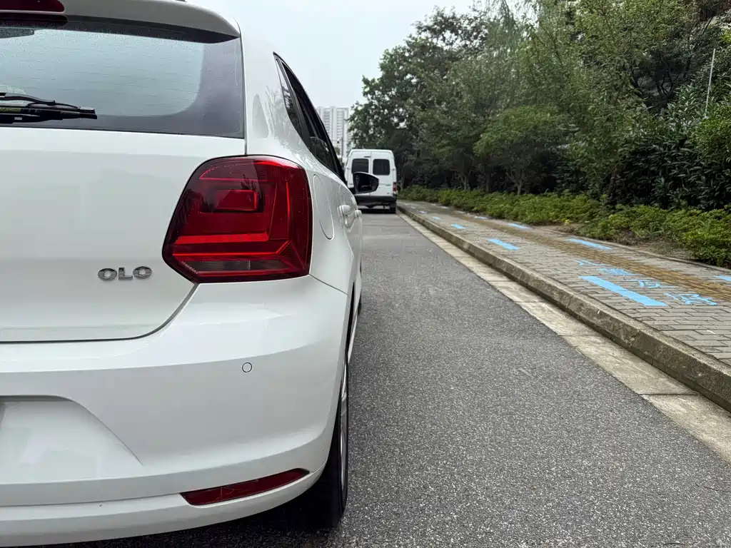 Volkswagen Polo — миниатюра 9