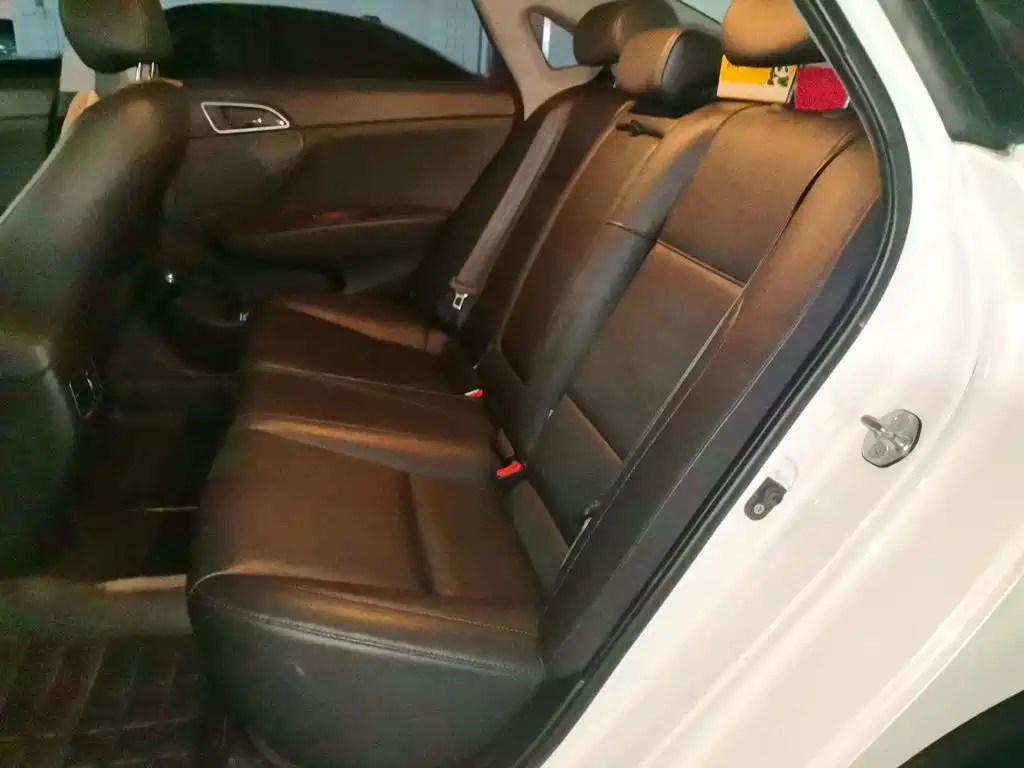Hyundai Mistra — миниатюра 15