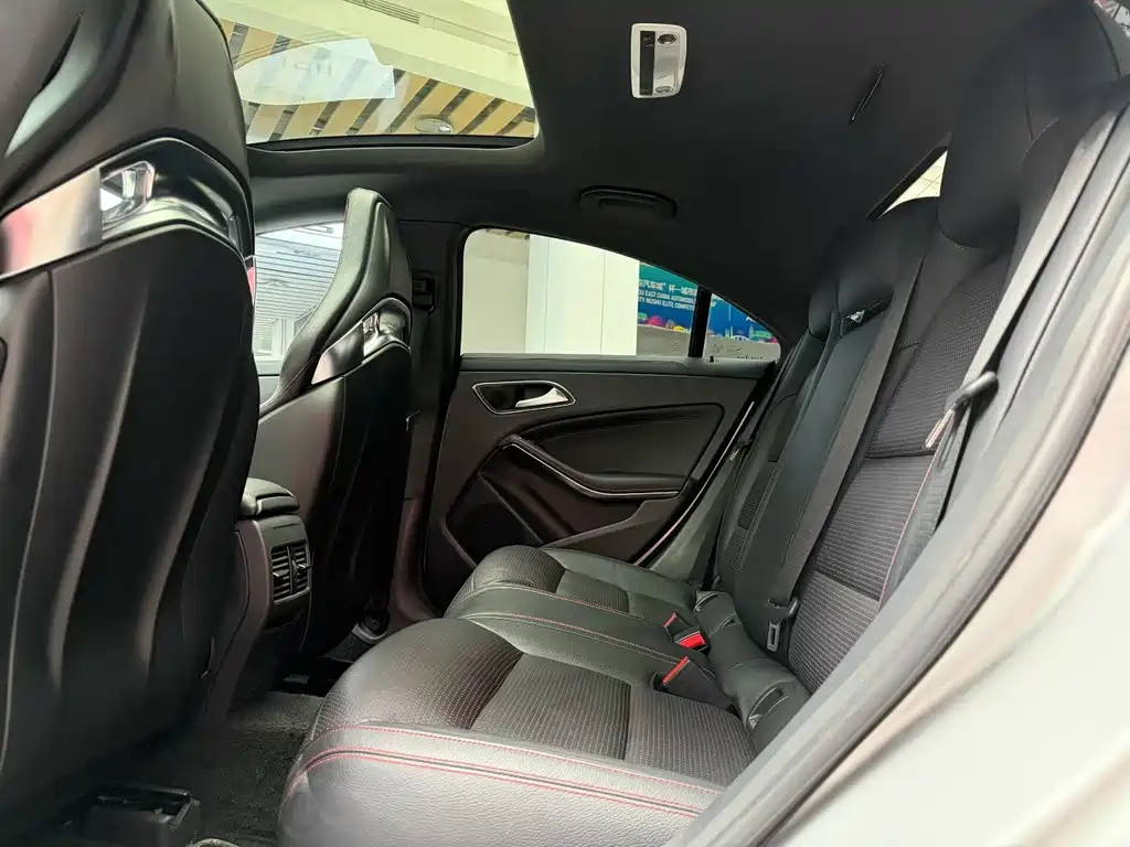 Mercedes-Benz CLA AMG AMG CLA 45 4MATIC, фото 6