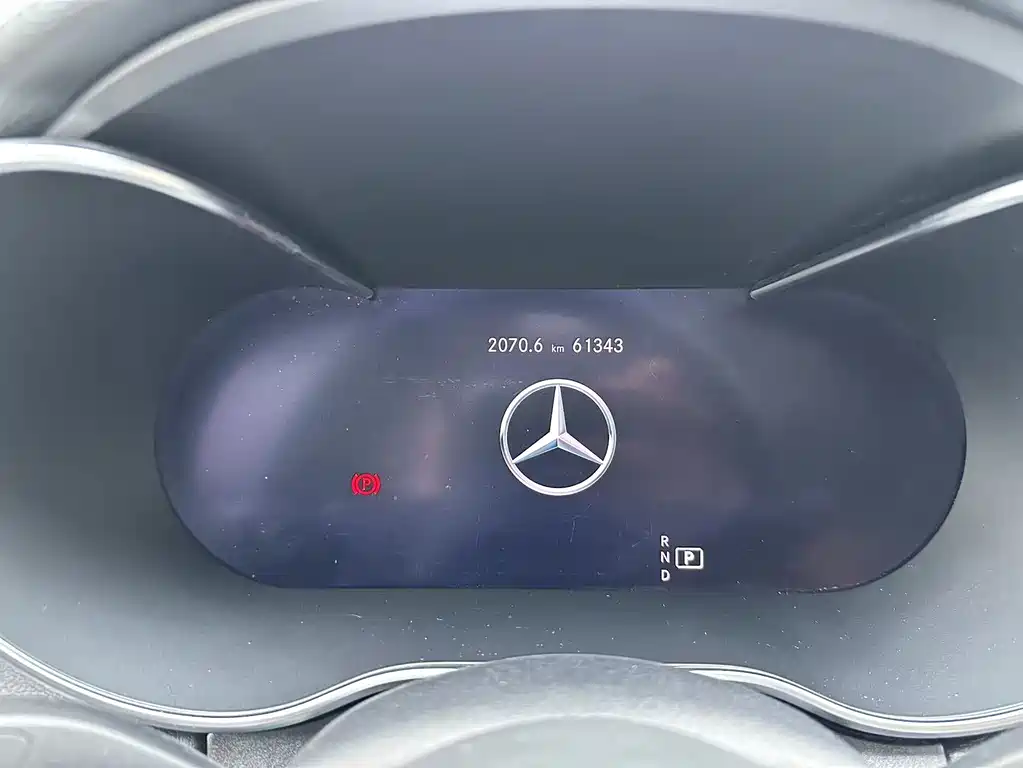 Mercedes-Benz C-Class — миниатюра 12
