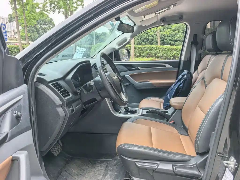 Maxus T70 2020 2.0T AT