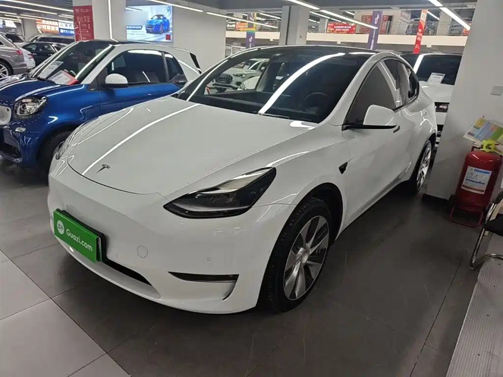 Tesla Model Y 2021 3D7