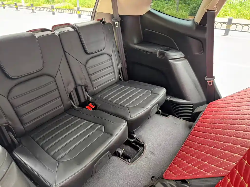 Ford Edge — миниатюра 15