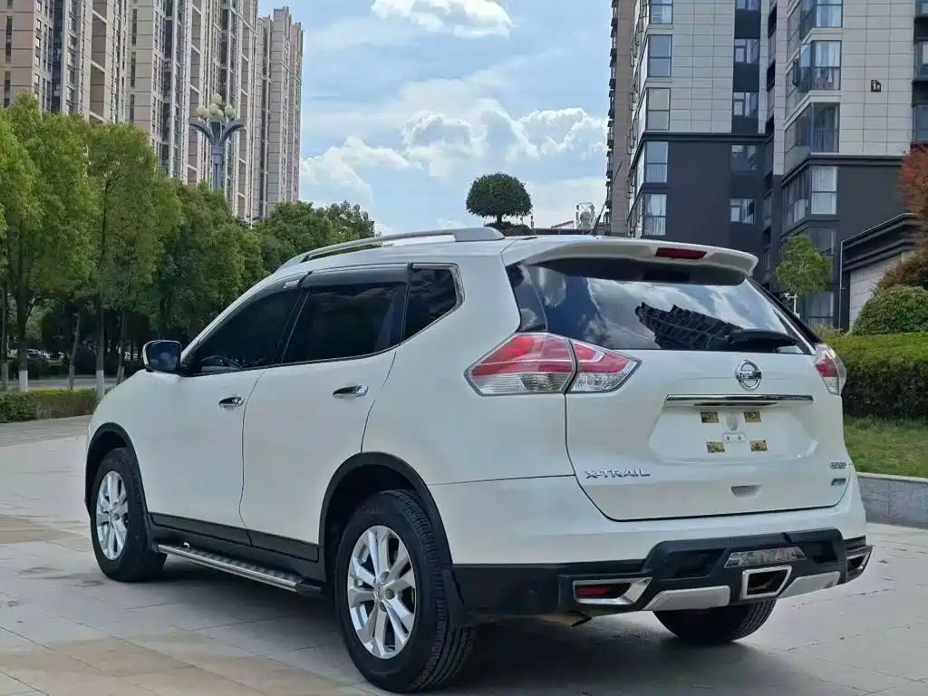 Nissan X-Trail — миниатюра 9