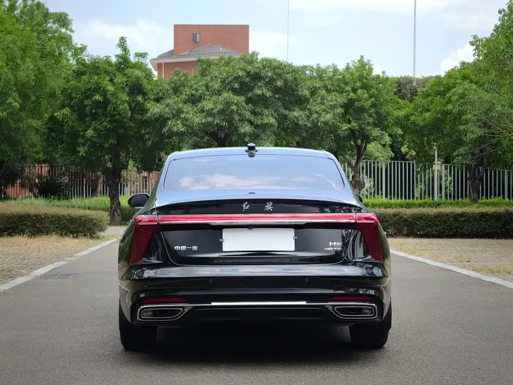 Hongqi Hongqi H5 — миниатюра 8