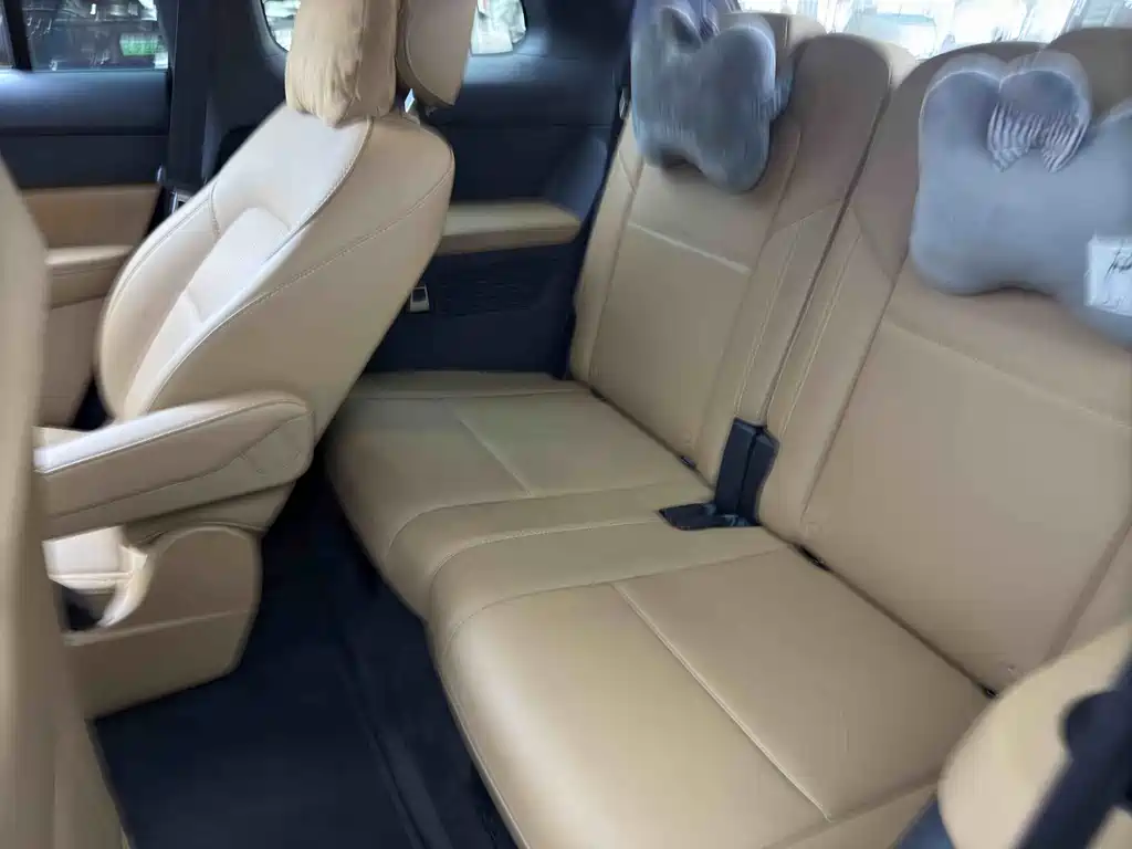Li Auto ONE 2021 6 мест