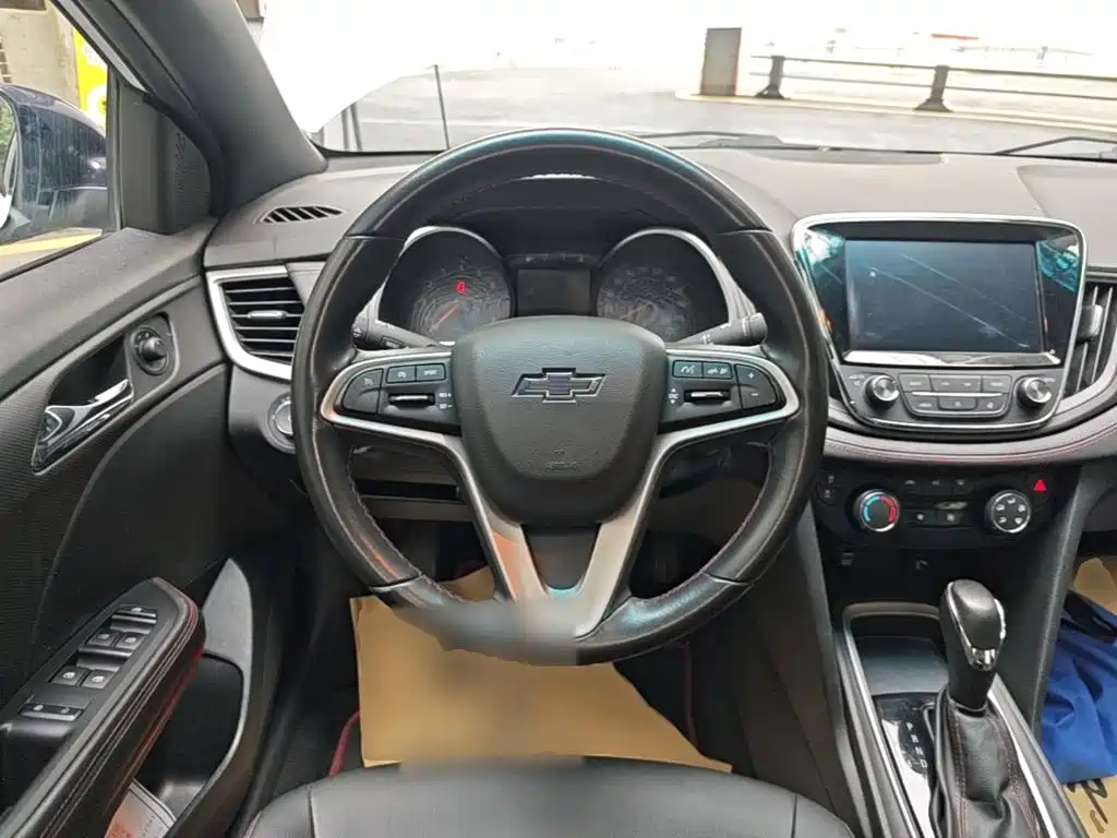 Chevrolet Monza — миниатюра 11