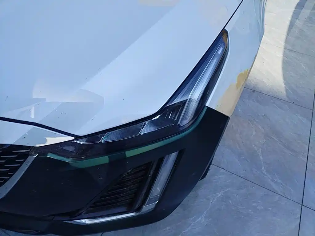 Cadillac CT5 — миниатюра 24