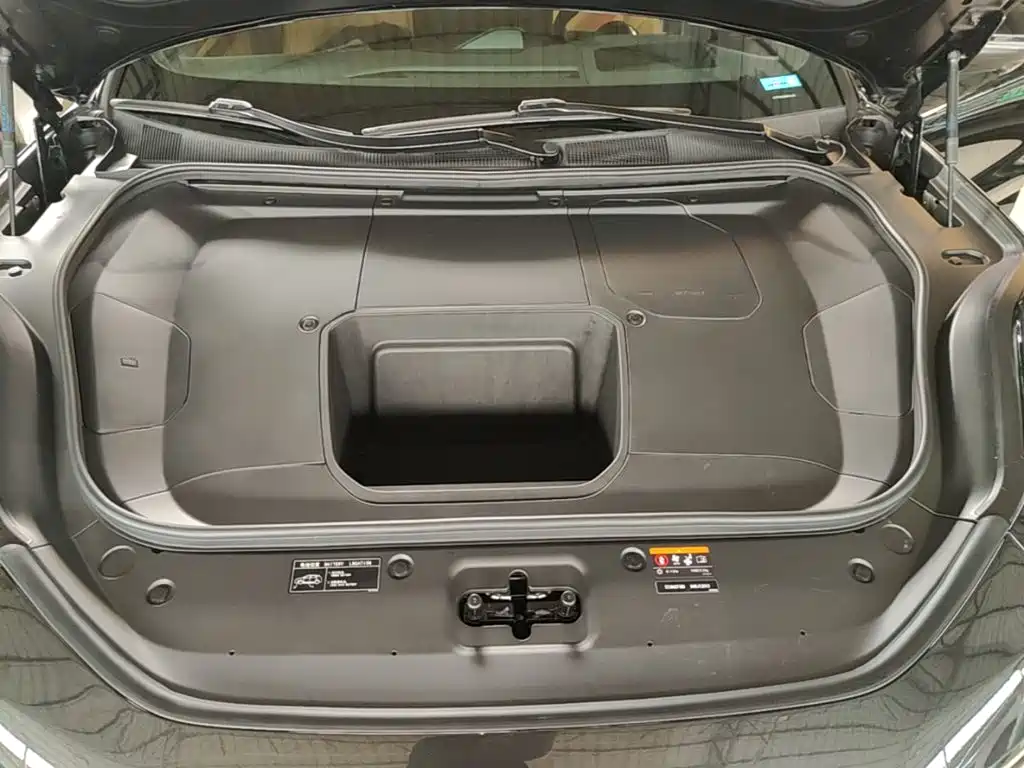 Zeekr 001 — миниатюра 20