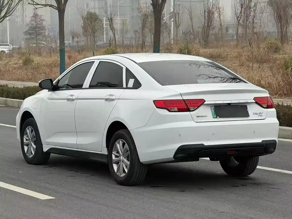GEELY AUTOMOBILE EMGRAND NEW ENERGY