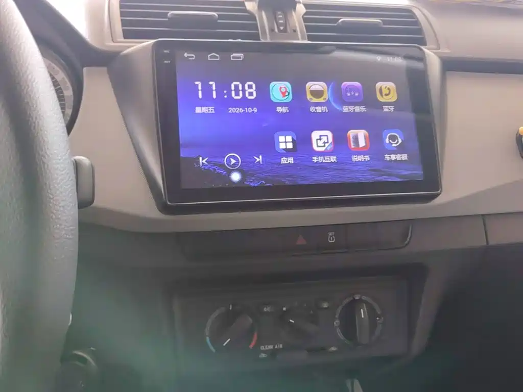 Skoda Fabia — миниатюра 13