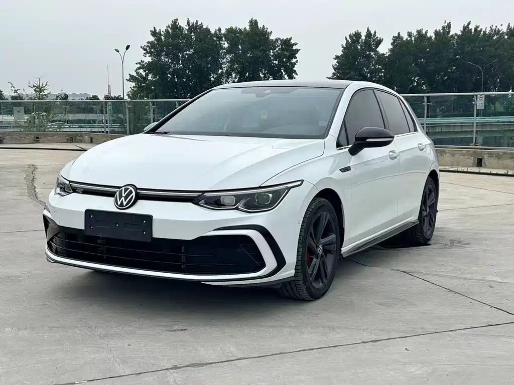 Volkswagen Golf 2022