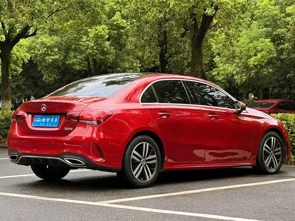 Mercedes-Benz A-Class — миниатюра 5