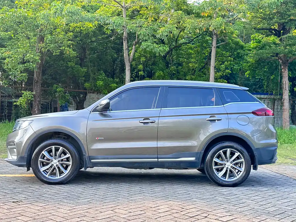 Geely Boyue — миниатюра 7