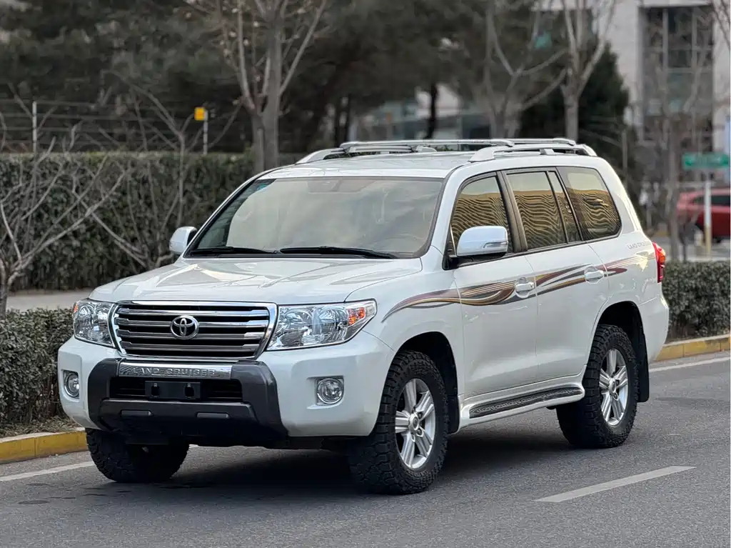 Toyota Land Cruiser 2016