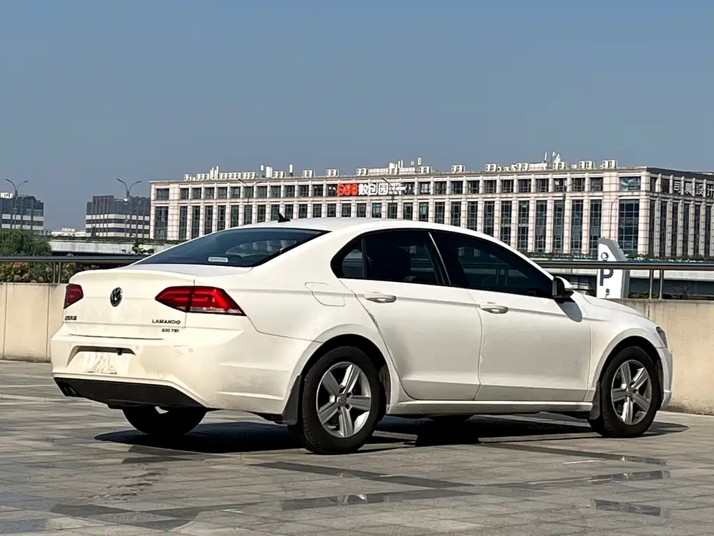 Volkswagen Lamando — миниатюра 4