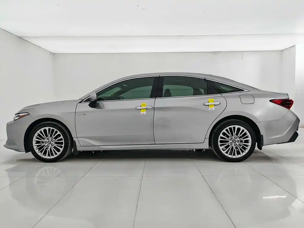 Toyota Avalon 2019 2.5L XLE Luxury V