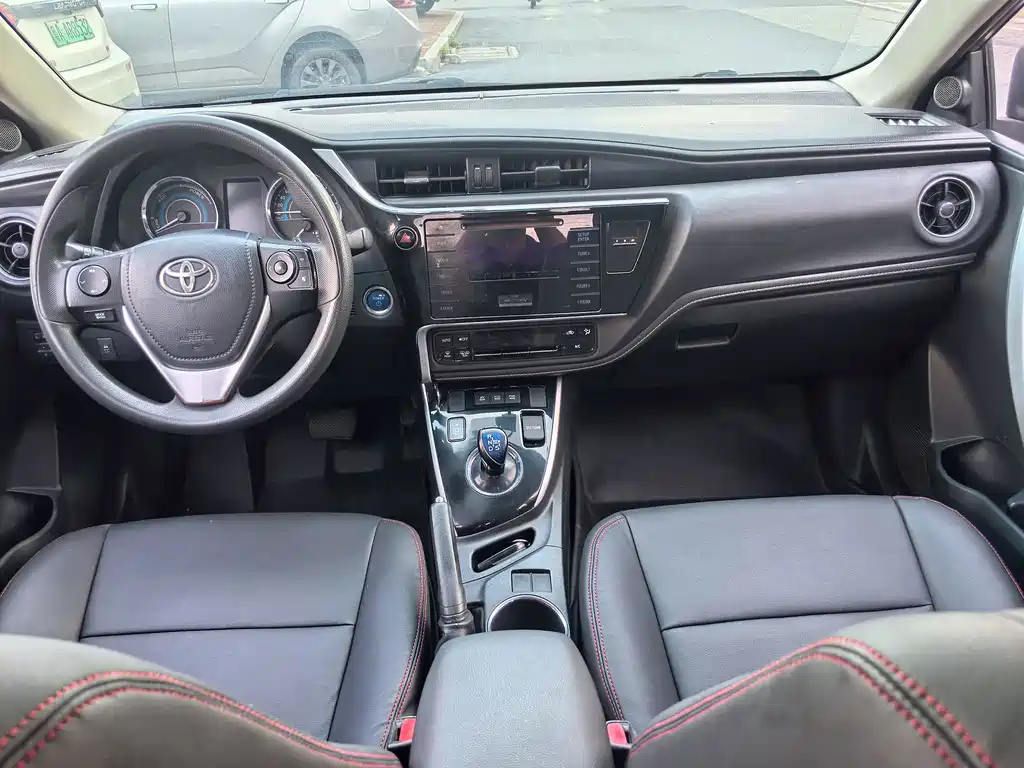 Toyota Corolla — миниатюра 8