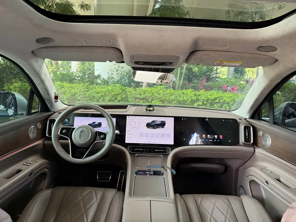 AITO ASK THE WORLD M9