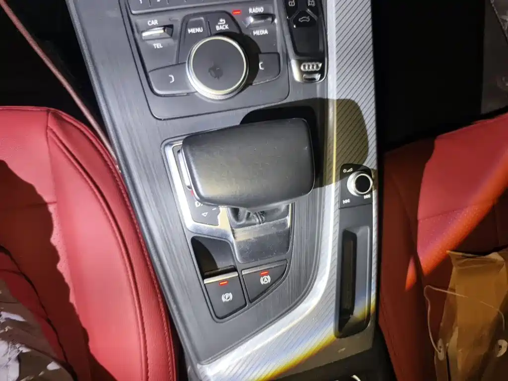 Audi A4L — миниатюра 15