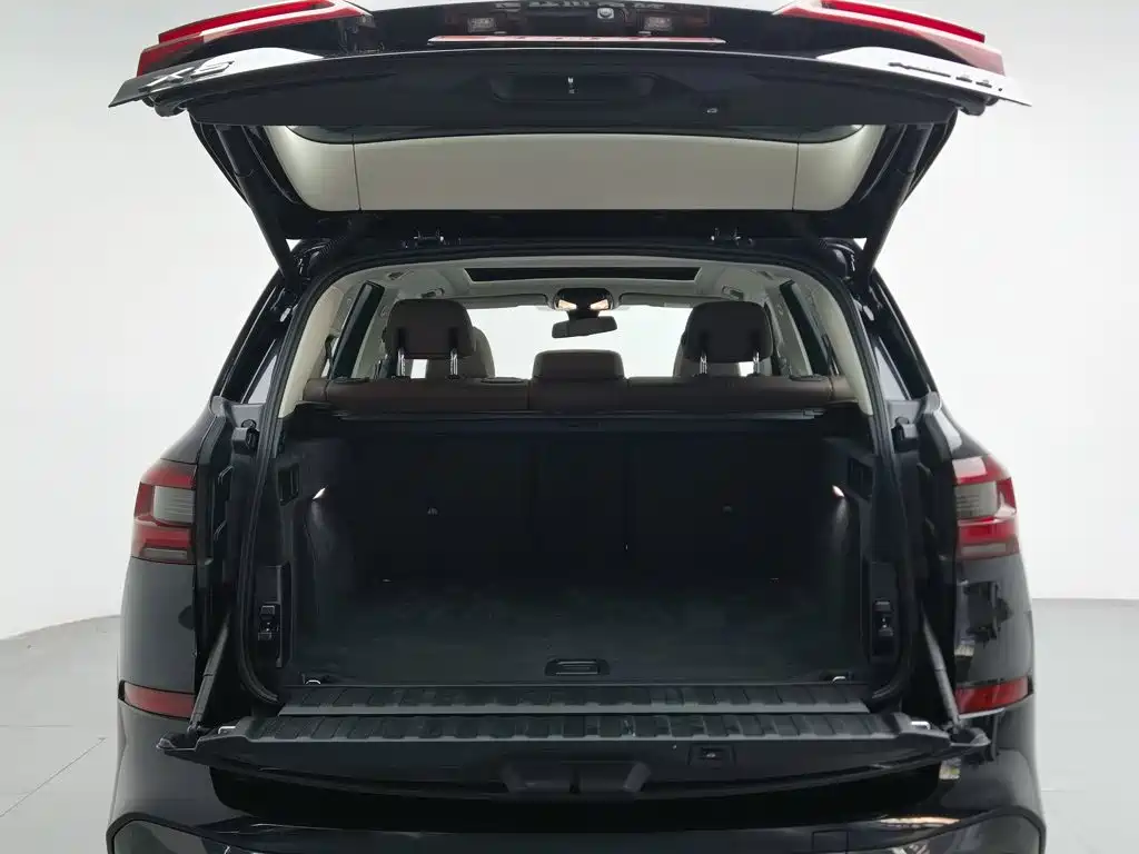 BMW X5 (Import) — миниатюра 16