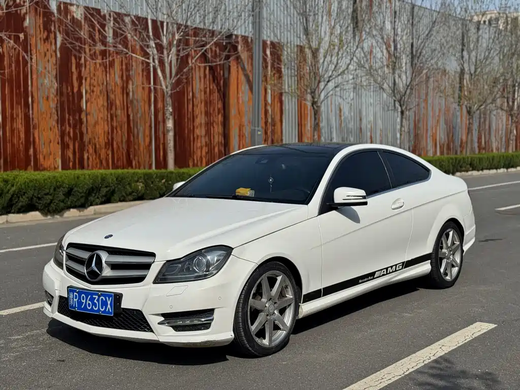 Mercedes-Benz C-Class (Import) 2015