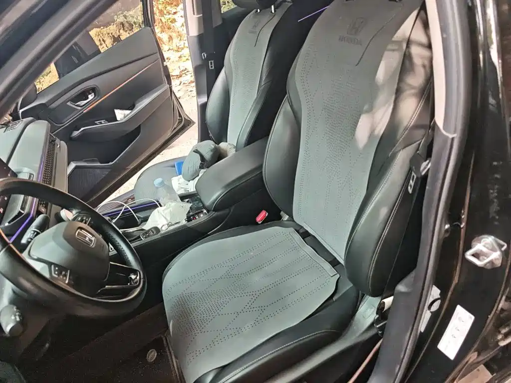 Honda Accord — миниатюра 11