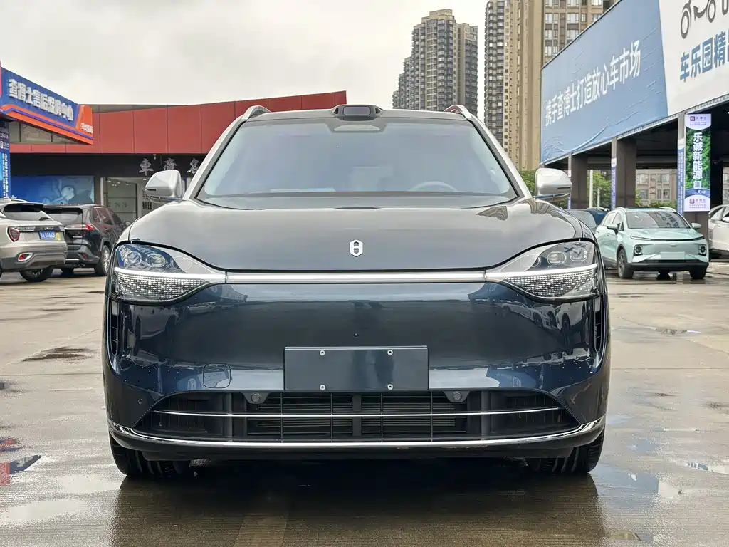 Aito M9 2025 Ultra 52kWh 6 мест (192 ）