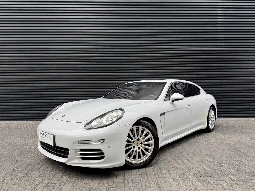 Porsche Panamera 2016