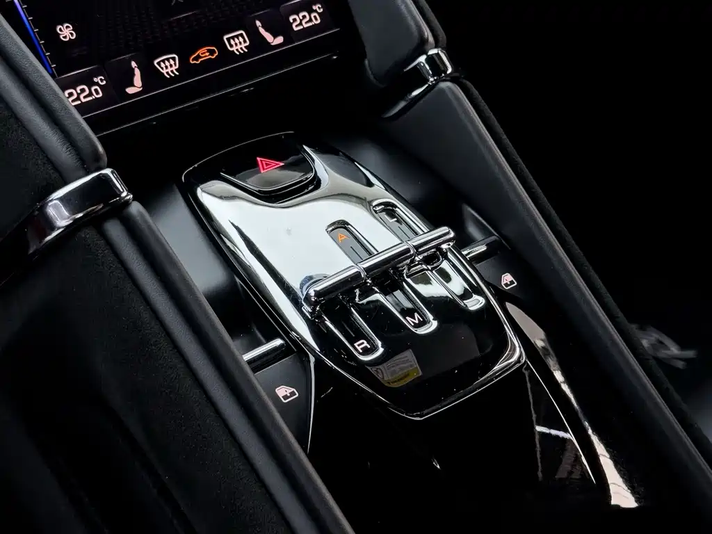 Ferrari Roma — миниатюра 21