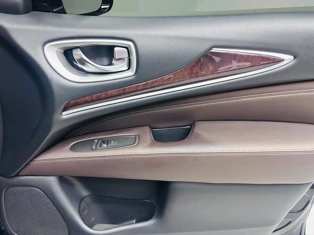 Infiniti QX60 (Import) — миниатюра 15