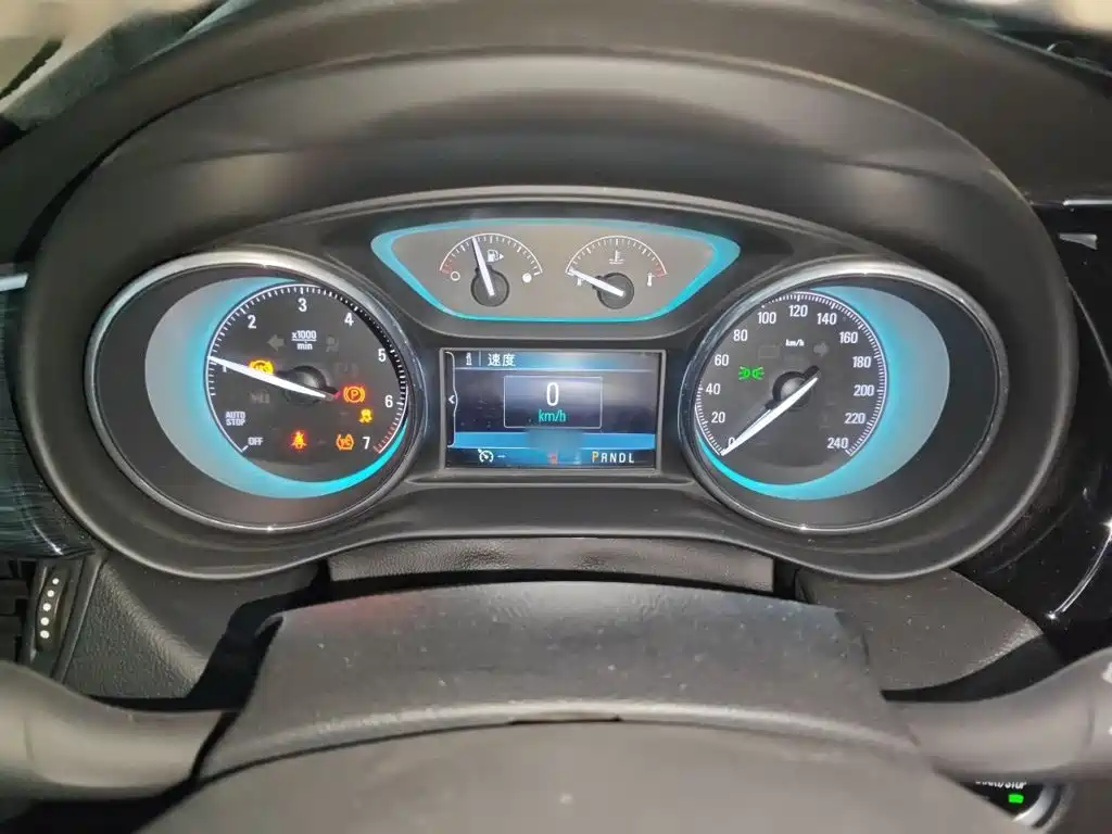 Buick Envision Plus — миниатюра 4