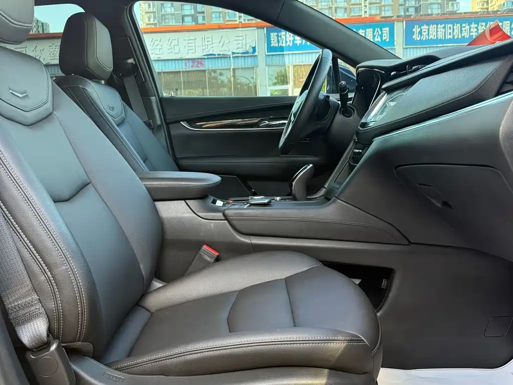 Cadillac XT5 — миниатюра 14