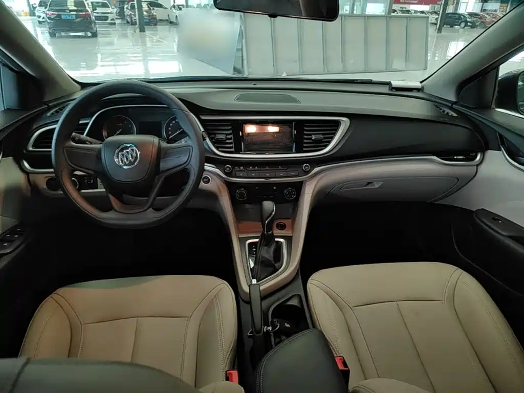 Buick Excelle — миниатюра 10