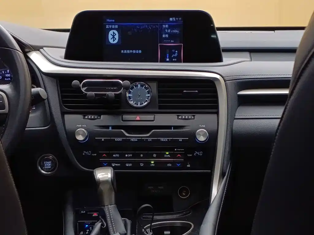 Lexus RX — миниатюра 20