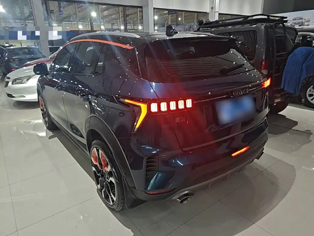 Lynk & Co 06 — миниатюра 5