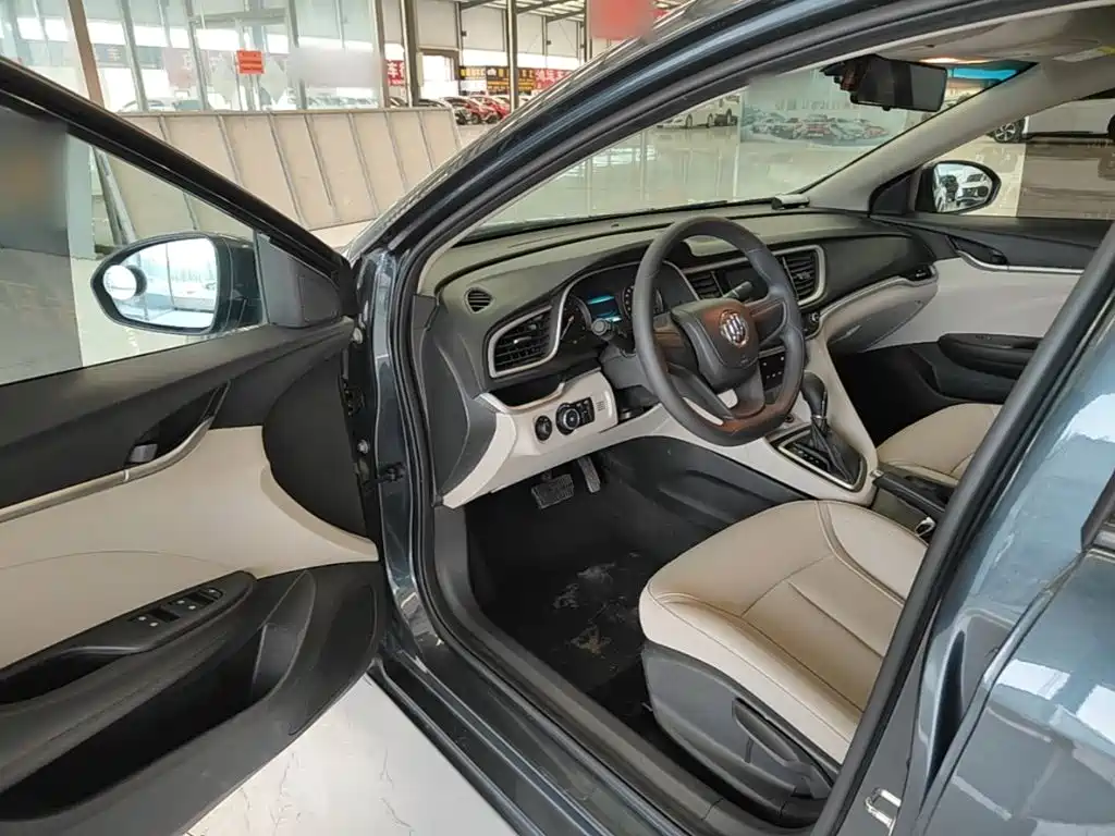 Buick Excelle — миниатюра 16