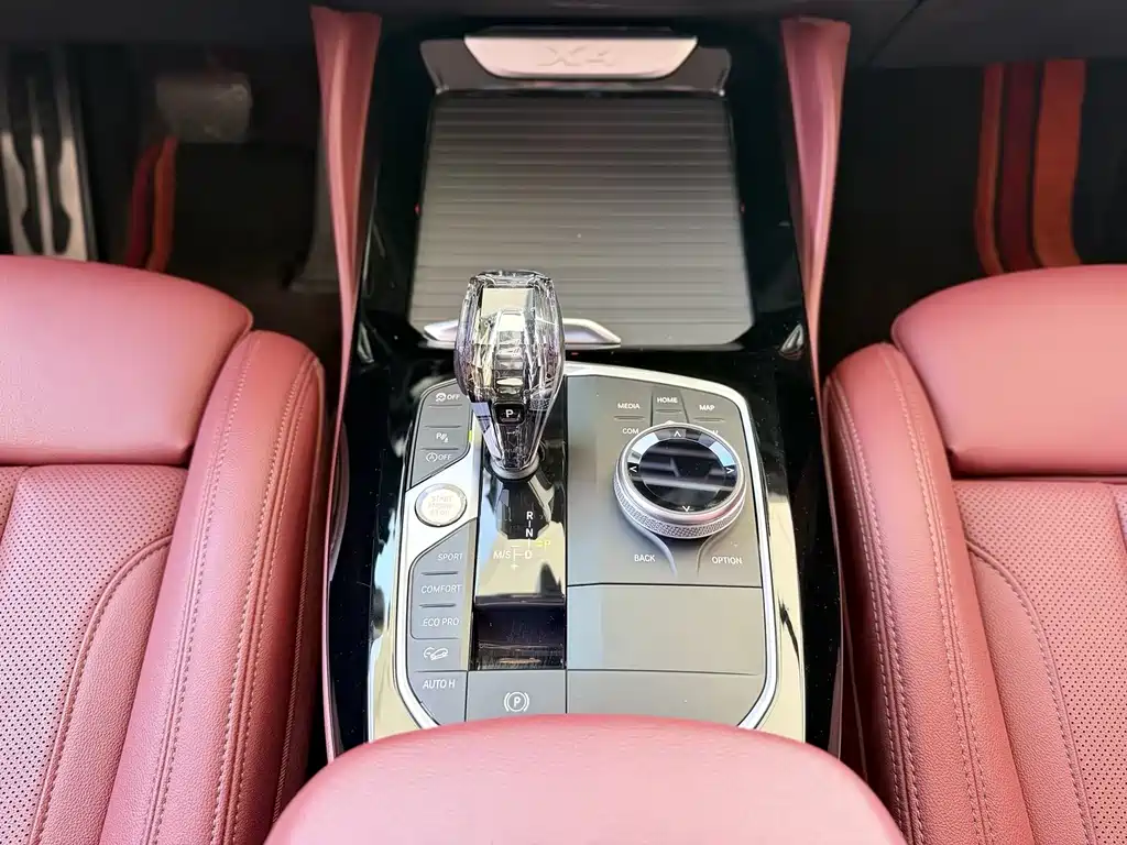 BMW X4 — миниатюра 13