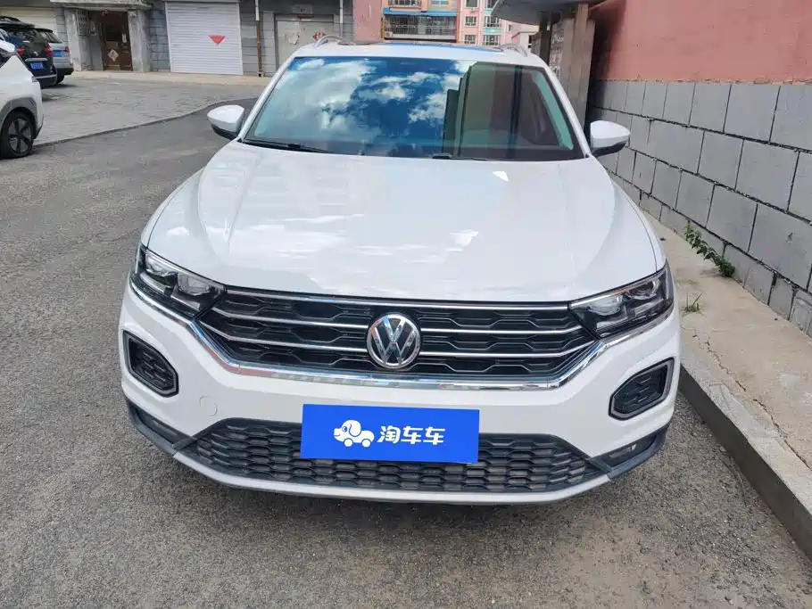 Volkswagen T-Roc — миниатюра 2