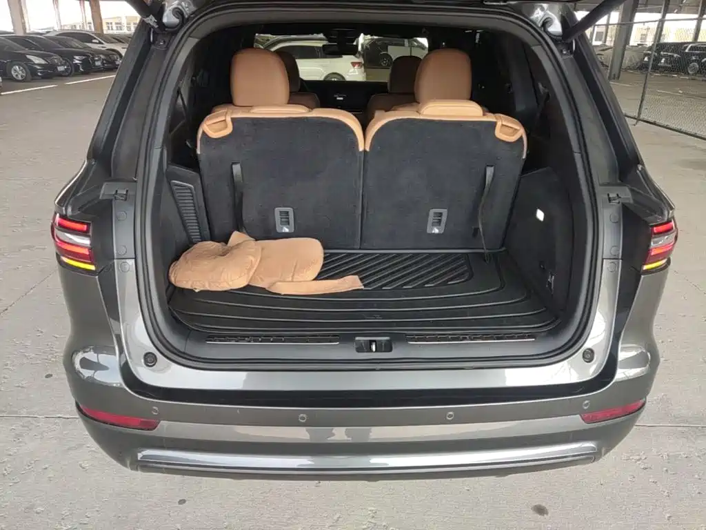 Li Auto Li ONE — миниатюра 19