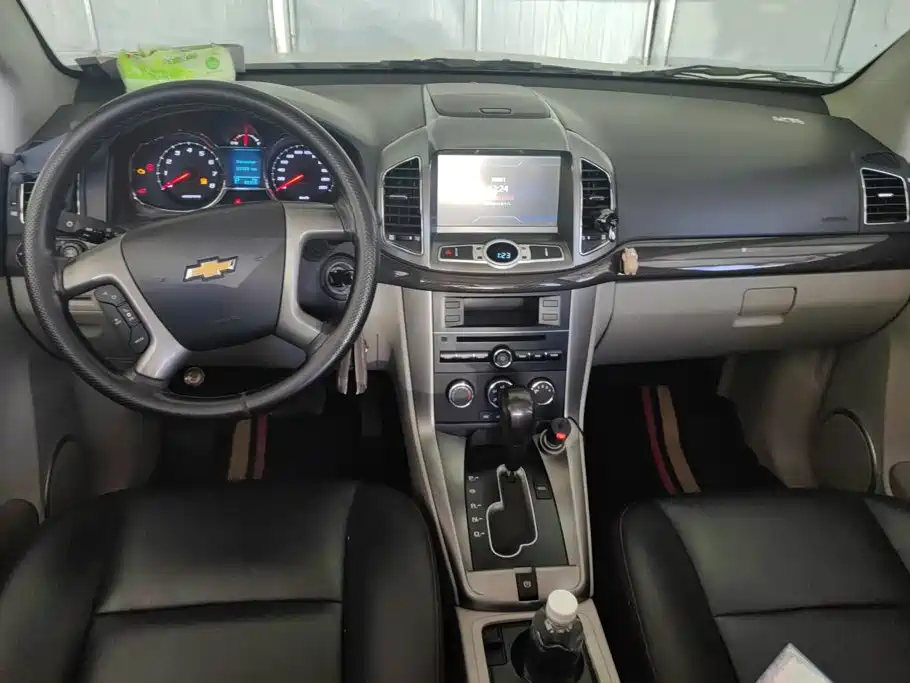 Chevrolet Captiva — миниатюра 12