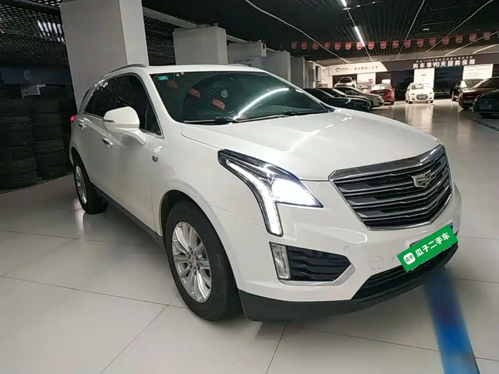 Cadillac XT5 — миниатюра 4