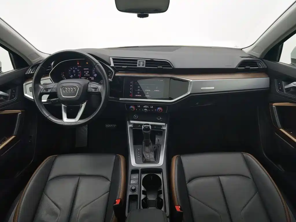 Audi Q3 — миниатюра 5