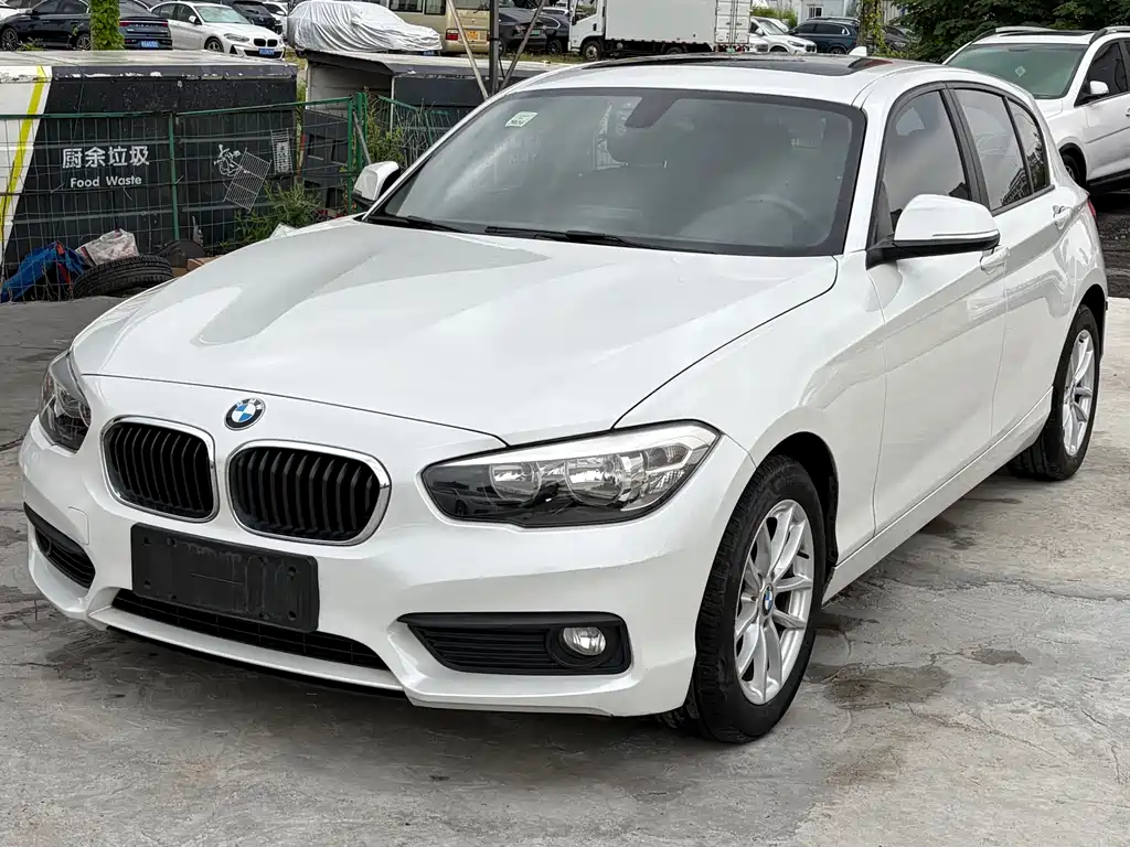 BMW 1 Series (Import)