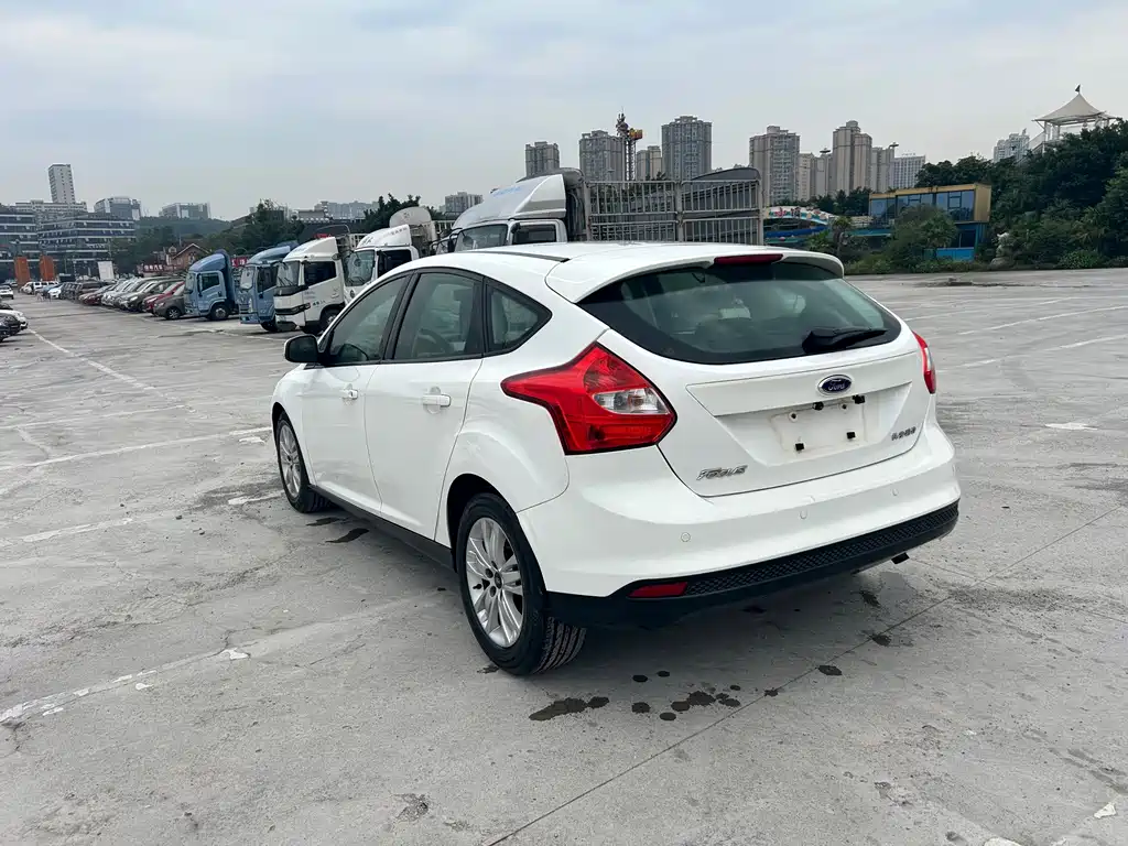 Ford Focus — миниатюра 3
